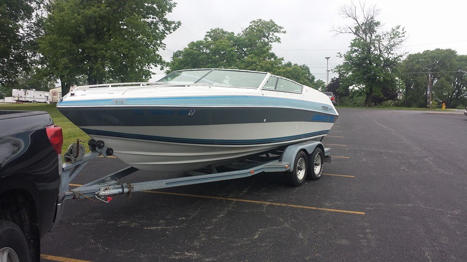 boat1.jpg
